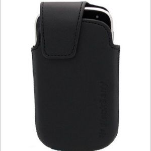 Blackberry 9900 9930 VINTAGE Black Holster Case
